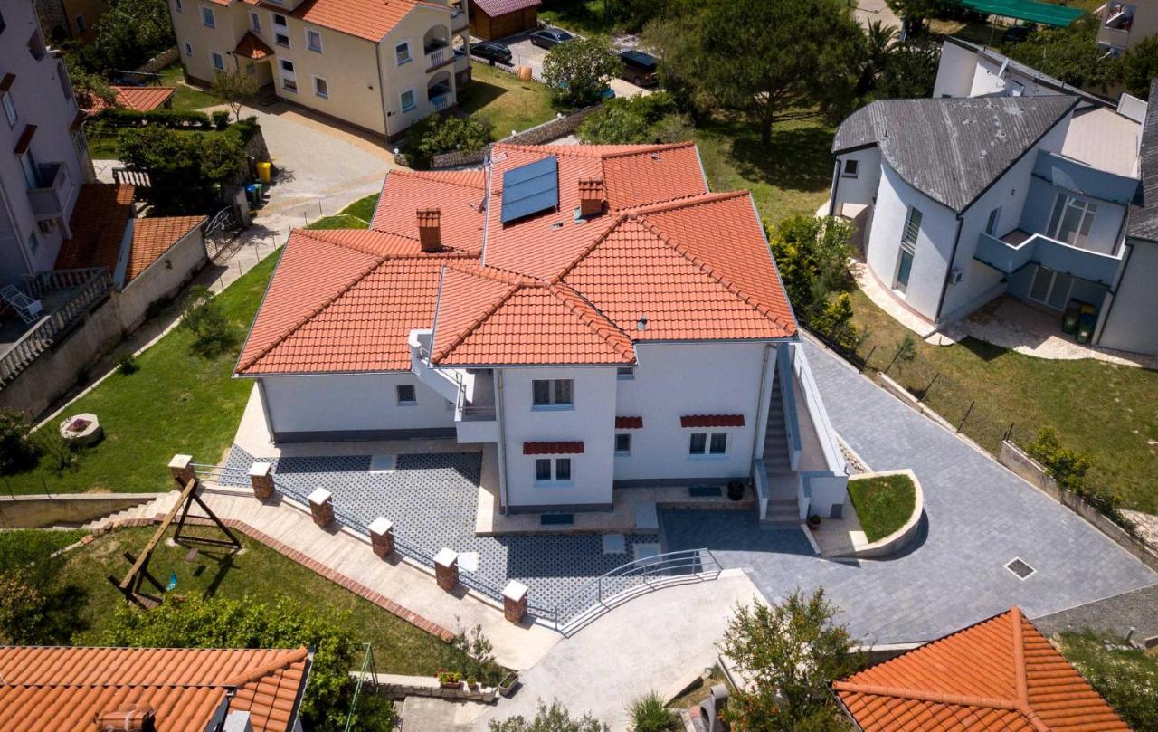 Apartmani Villa Zora Lopar Exterior foto