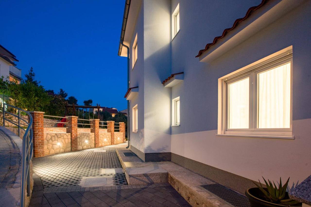 Apartmani Villa Zora Lopar Exterior foto