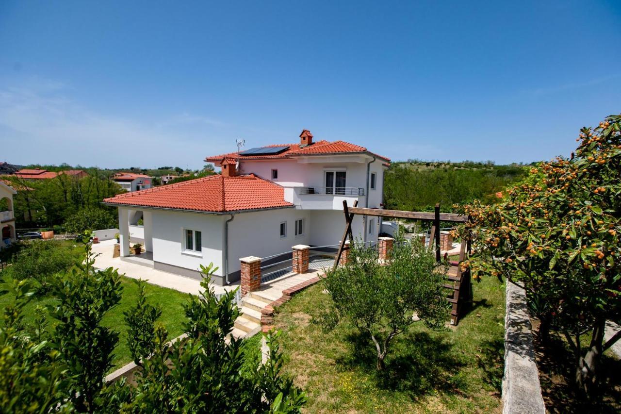 Apartmani Villa Zora Lopar Exterior foto