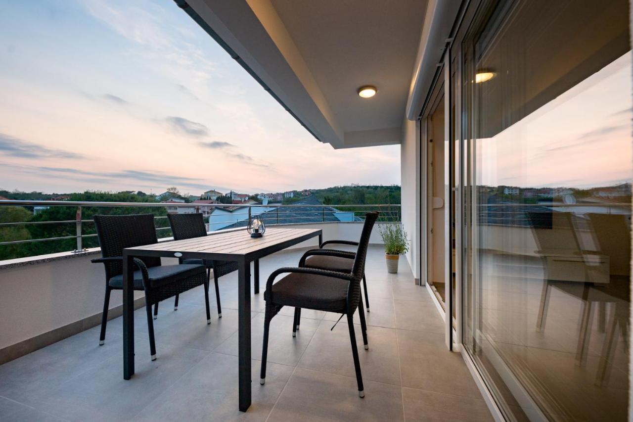 Apartmani Villa Zora Lopar Exterior foto